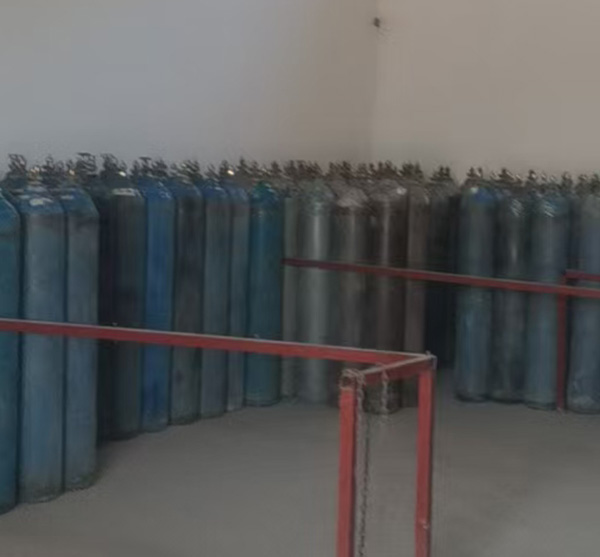 氦气